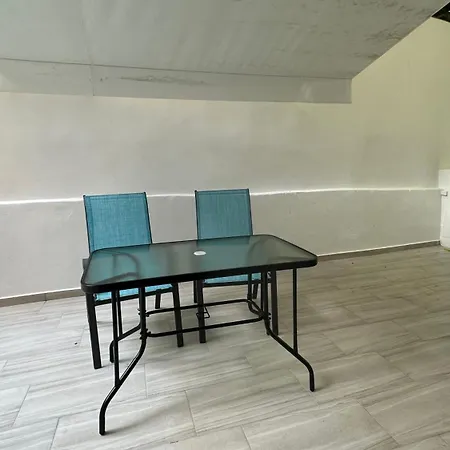 Luxury Semi Basement Apartment With Terrace Athens Exterior photo