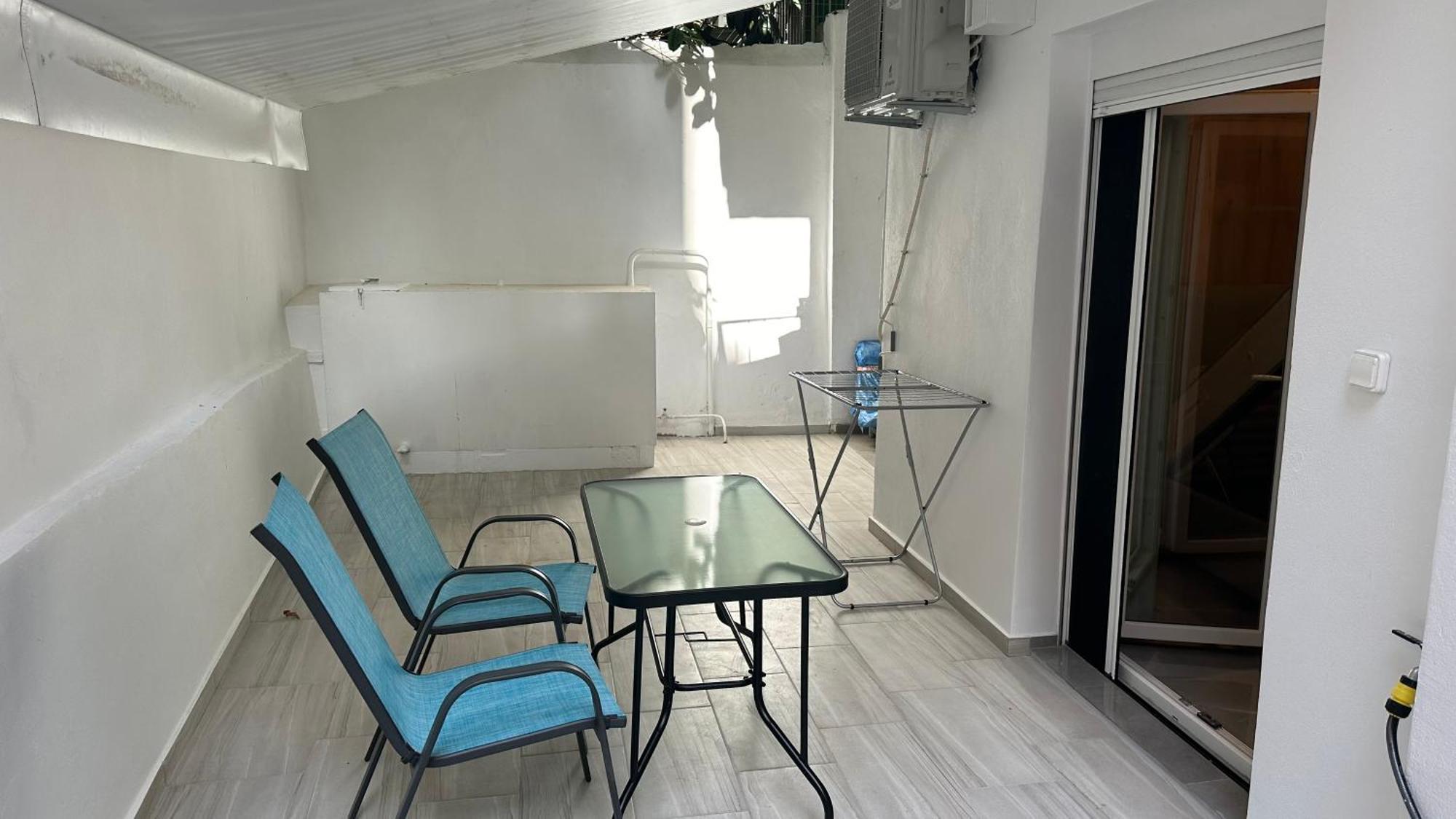 Luxury Semi Basement With Terrace Apartment